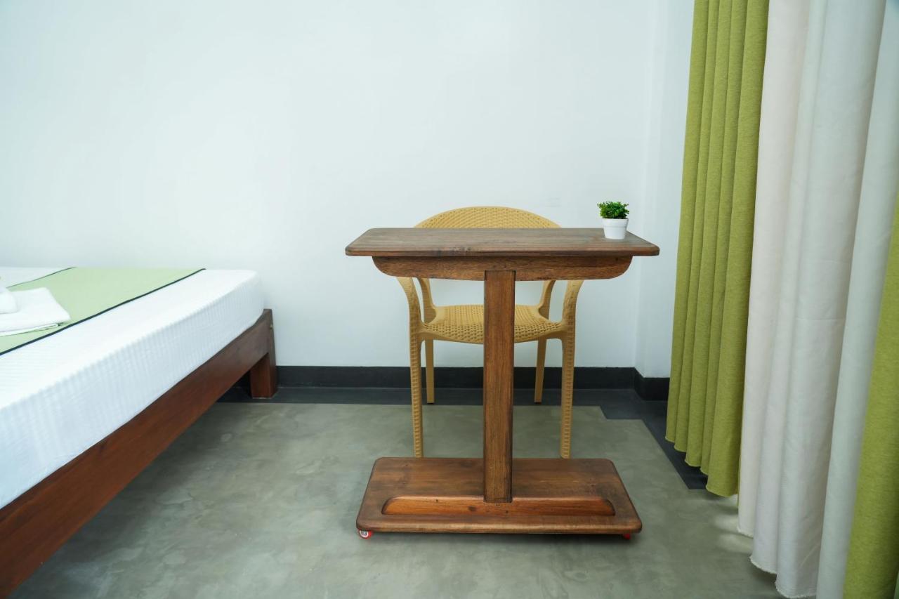 Hotel Coffee Shade Oost-Midigama